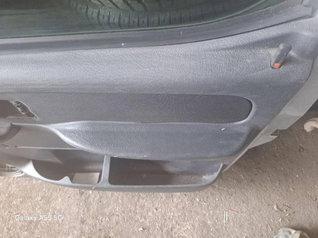 bontott PEUGEOT PARTNER Jobb első Ajtó (Részeivel)