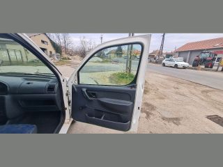 bontott PEUGEOT PARTNER Jobb első Ajtó (Üres lemez)