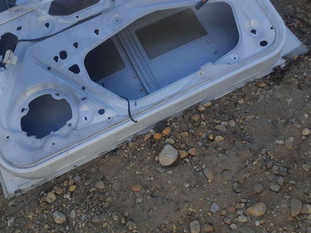 bontott PEUGEOT PARTNER Jobb első Ajtó (Üres lemez)