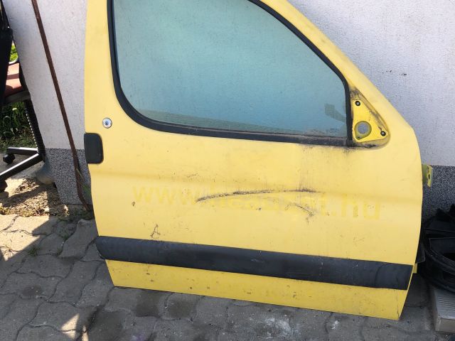 bontott PEUGEOT PARTNER Jobb első Ajtó (Üres lemez)