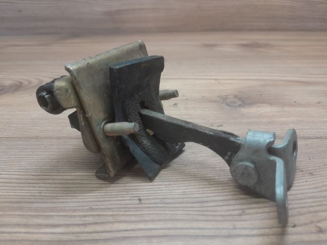 bontott PEUGEOT PARTNER Jobb első Ajtóhatároló