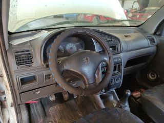 bontott PEUGEOT PARTNER Jobb első Ajtózár