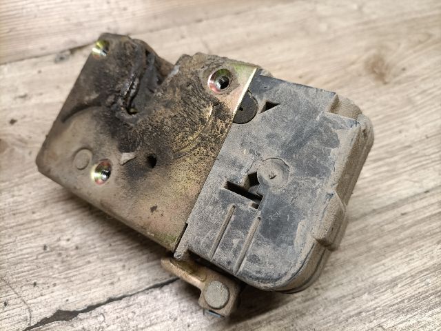 bontott PEUGEOT PARTNER Jobb első Ajtózár