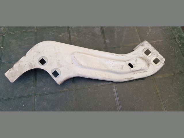 bontott PEUGEOT PARTNER Jobb Felső Homlokfal