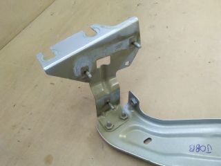 bontott PEUGEOT PARTNER Jobb Fényszóró Tartó