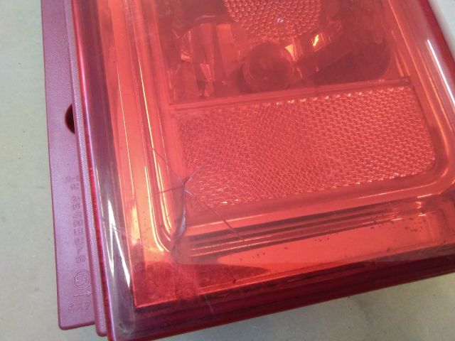 bontott PEUGEOT PARTNER Jobb Hátsó Lámpa