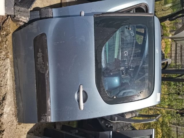 bontott PEUGEOT PARTNER Jobb Tolóajtó (Részeivel)