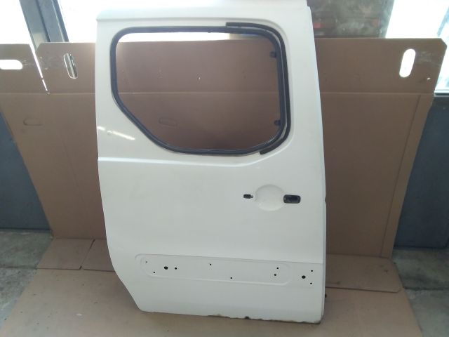 bontott PEUGEOT PARTNER Jobb Tolóajtó (Üres lemez)