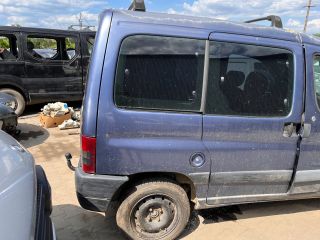 bontott PEUGEOT PARTNER Jobb Tolóajtó Zárszerkezet