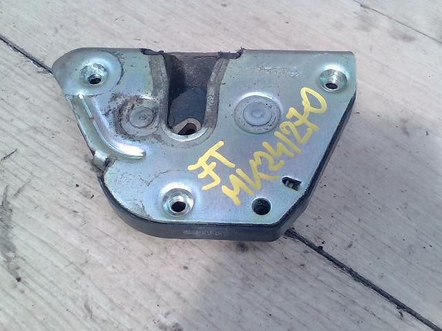 bontott PEUGEOT PARTNER Jobb Tolóajtó Zárszerkezet