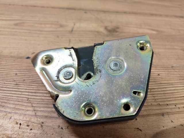 bontott PEUGEOT PARTNER Jobb Tolóajtó Zárszerkezet