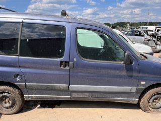 bontott PEUGEOT PARTNER Jobb Tolóajtó Zárszerkezet