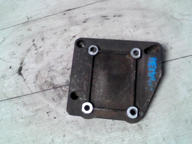 bontott PEUGEOT PARTNER Klíma Tartó Bak