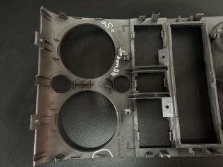 bontott PEUGEOT PARTNER Középkonzol Keret