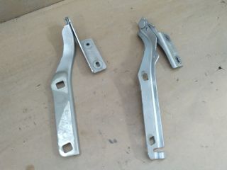 bontott PEUGEOT PARTNER Motorháztető Zsanér Pár