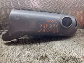 bontott PEUGEOT PARTNER Műszerfal Héj