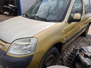 bontott PEUGEOT PARTNER Nyomatéktartó Bak