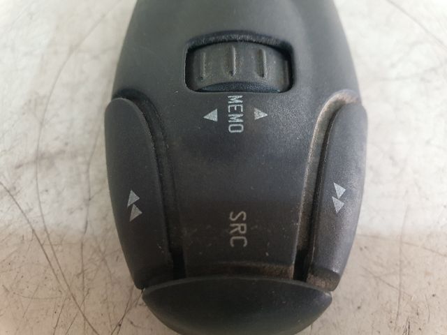 bontott PEUGEOT PARTNER Rádió / CD Kapcsoló