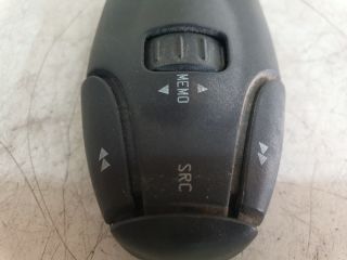 bontott PEUGEOT PARTNER Rádió / CD Kapcsoló