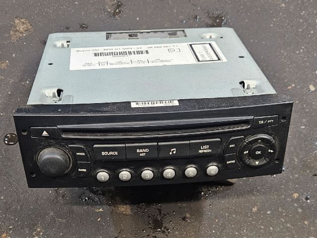 bontott PEUGEOT PARTNER Rádió / CD