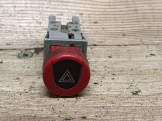 bontott PEUGEOT PARTNER Vészvillogó Kapcsoló