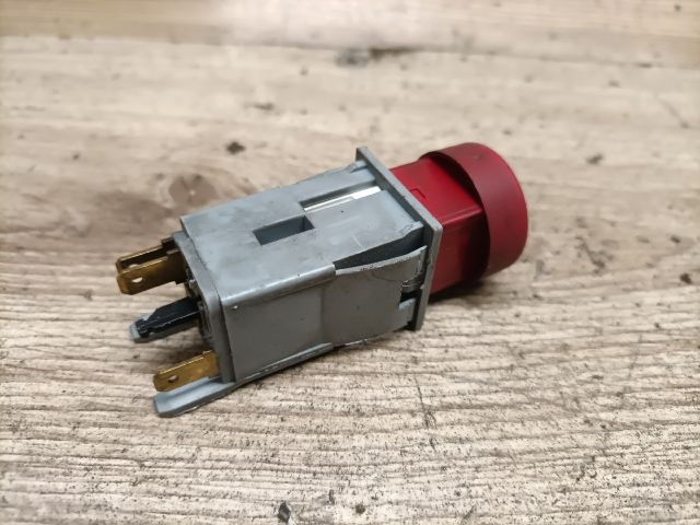 bontott PEUGEOT PARTNER Vészvillogó Kapcsoló