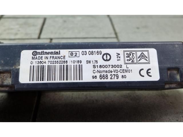 bontott PEUGEOT RCZ Bluetooth Elektronika