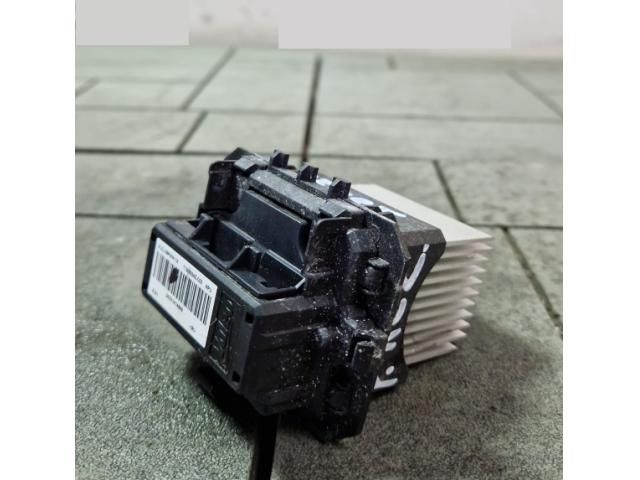 bontott PEUGEOT RCZ Előtét Ellenállás Fűtőmotor