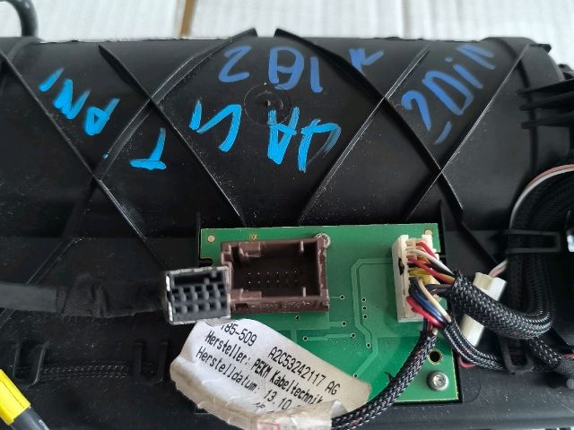 bontott PEUGEOT RCZ Multifunkciós Kijelző