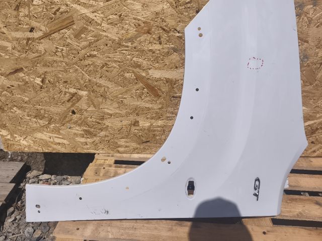 bontott PEUGEOT RIFTER Bal első Sárvédő