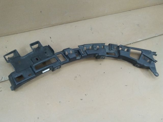 bontott PEUGEOT RIFTER Bal hátsó Lökhárító Tartó (Műanyag)