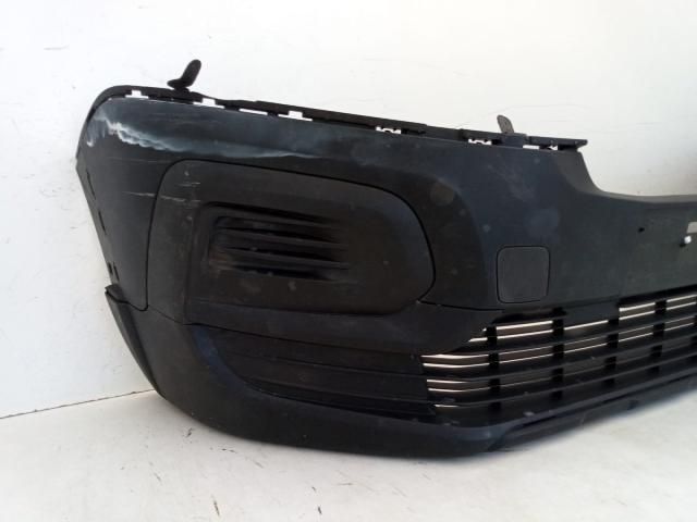 bontott PEUGEOT RIFTER Első Lökhárító (Üresen)