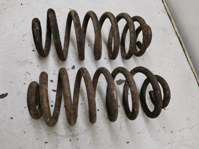 bontott PONTIAC TRANS Hátsó Rugó Pár