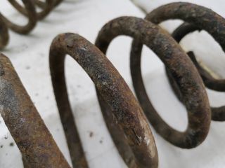 bontott PONTIAC TRANS Hátsó Rugó Pár