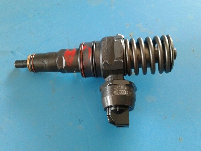 bontott   Porlasztó (1 db)