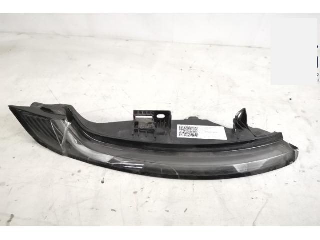 bontott PORSCHE 911 Bal Hátsó Lámpa