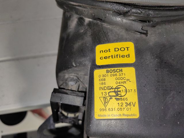 bontott PORSCHE 911 Bal Xenon Fényszóró