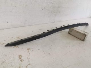 bontott PORSCHE 911 Első Lökhárító Díszléc