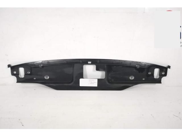 bontott PORSCHE 911 Első Lökhárító (Részeivel)