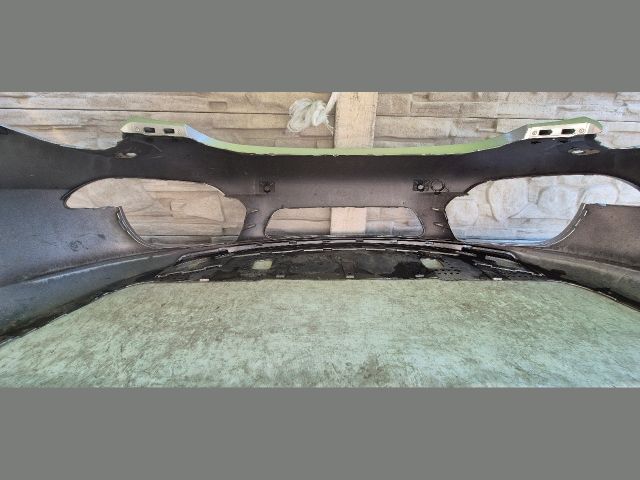 bontott PORSCHE 911 Első Lökhárító (Üresen)