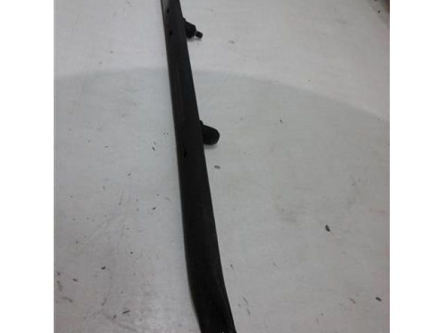 bontott PORSCHE 911 Hátsó középső Lökhárító Tartó (Műanyag)