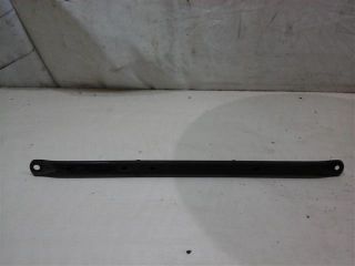 bontott PORSCHE 911 Hátsó középső Lökhárító Tartó (Műanyag)