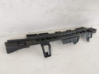 bontott PORSCHE 911 Hátsó középső Lökhárító Tartó (Műanyag)