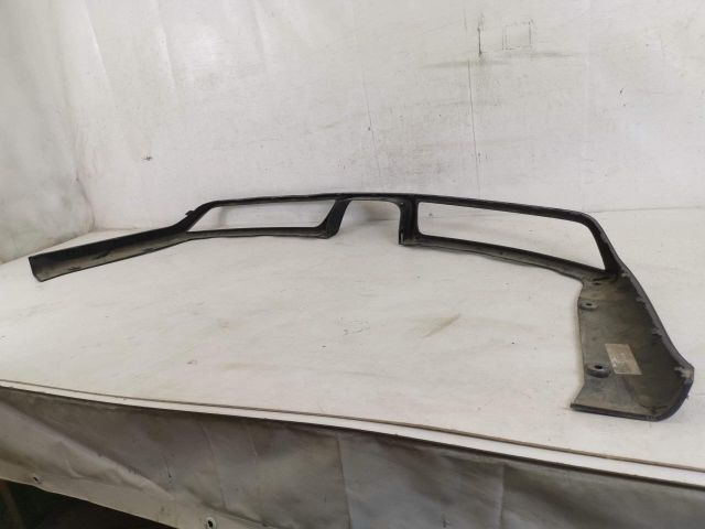 bontott PORSCHE 911 Hátsó Lökhárító Alsó (Műanyag)