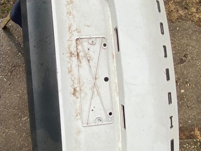 bontott PORSCHE 911 Hátsó Lökhárító (Üresen)