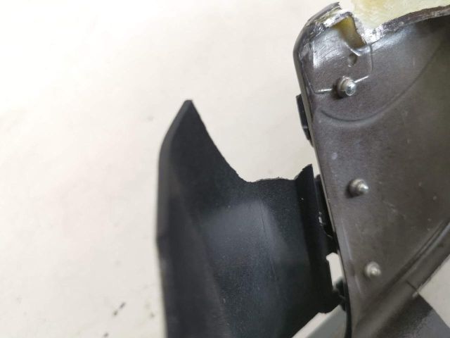 bontott PORSCHE 911 Hátsó Szárny Légterelő