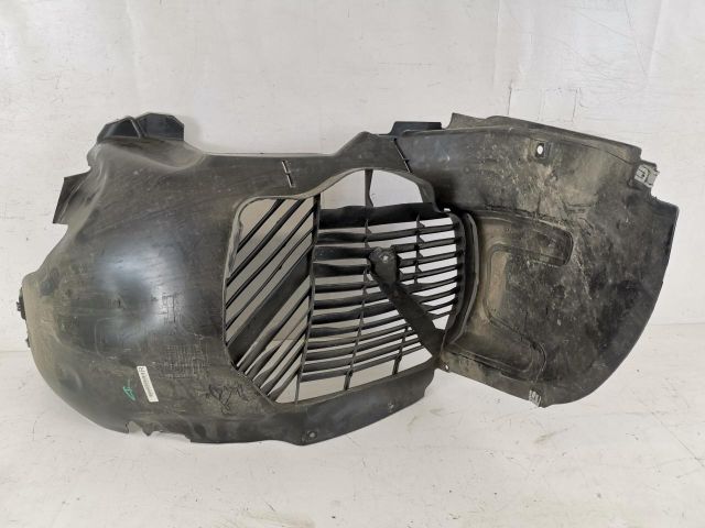 bontott PORSCHE 911 Jobb első Dobbetét (Kerékjárati, Műanyag)