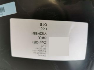 bontott PORSCHE 911 Jobb első Dobbetét (Kerékjárati, Műanyag)