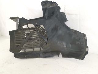 bontott PORSCHE 911 Jobb első Dobbetét (Kerékjárati, Műanyag)