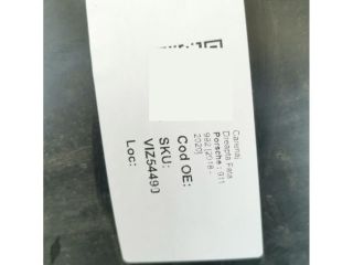 bontott PORSCHE 911 Jobb első Dobbetét (Kerékjárati, Műanyag)